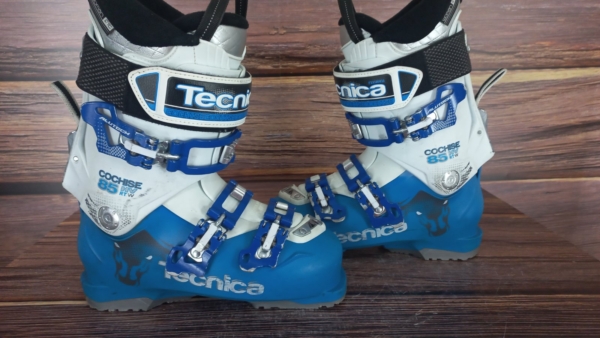 Pancerice TECNICA 85 24-24,5(38)