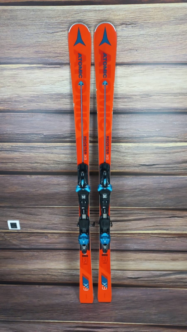 Skije ATOMIC RedsterX9 175cm