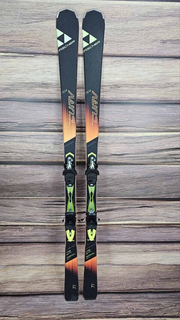 Skije FISCHER RC4 curv TI 178cm