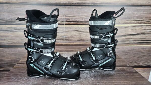 Pancerice NORDICA speed machine95 25-25,5 (39)