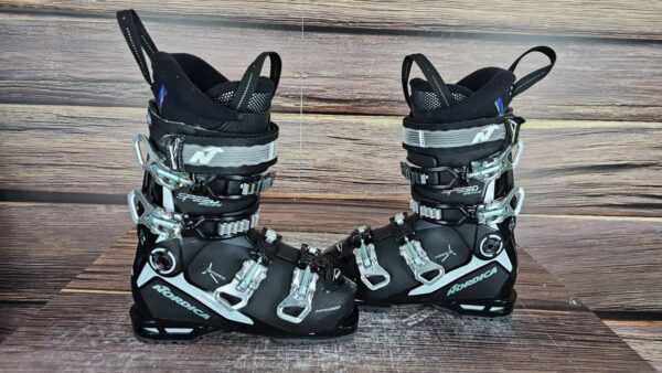 Pancerice NORDICA speed machine95 23-23,5(37)