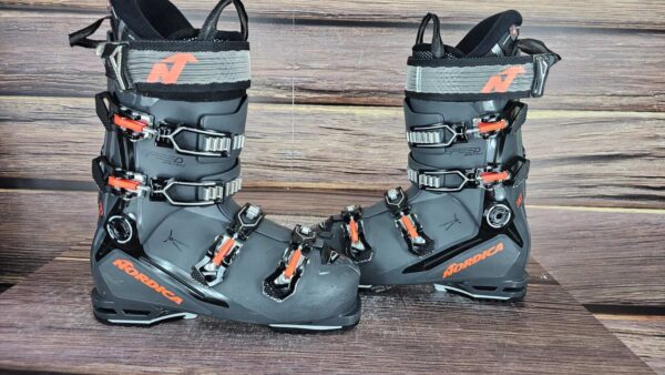 Pancerice NORDICA speed machine 110R 27-27,5(42)