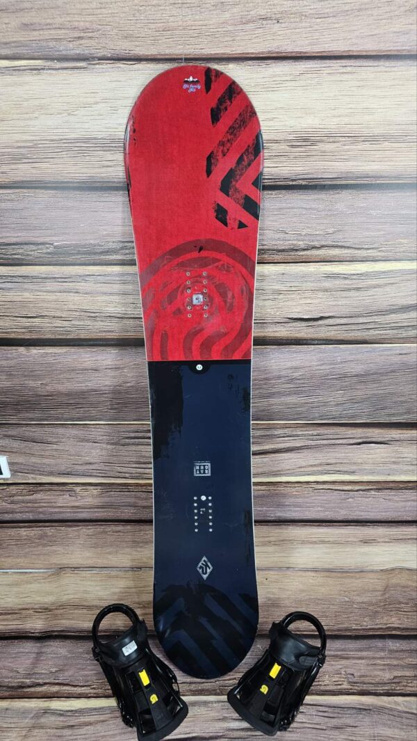 Snowbord K2 160cm sa vezom