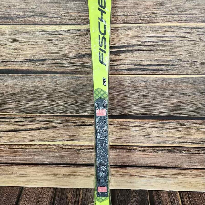 Skije FISCHER RC4 SC 160cm NOVE