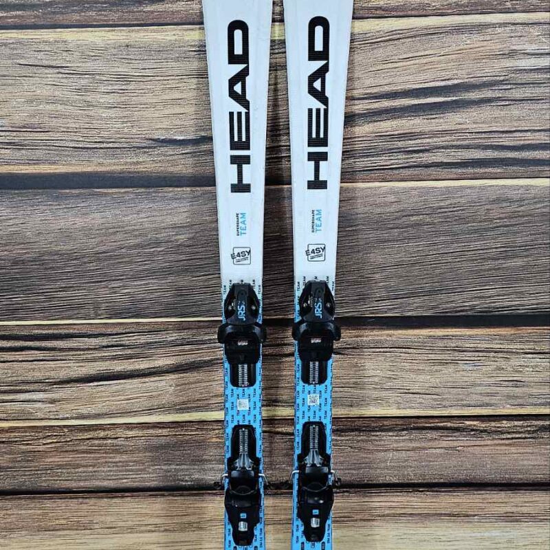 Skije HEAD supershape/p 137cm