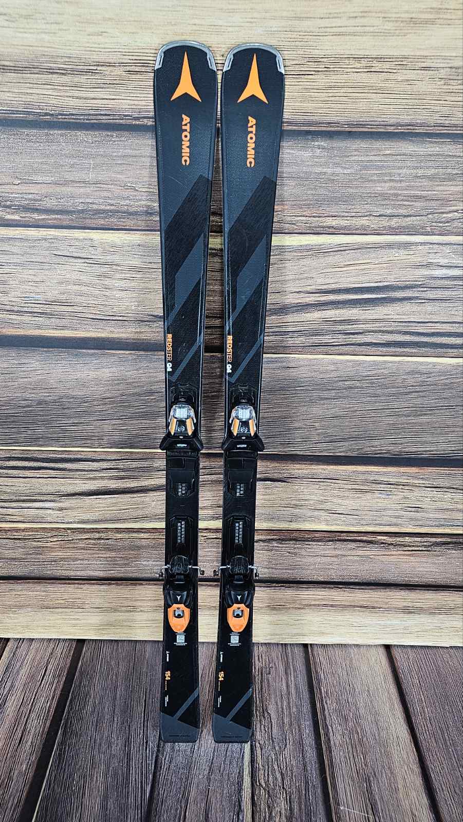 Skije ATOMIC redster Q4 154cm