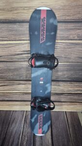 Snowbord K2 155cm sa vezom