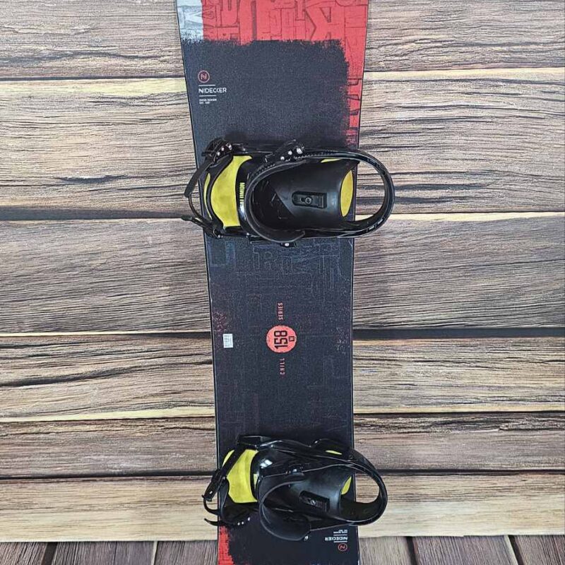 Snowbord NIDAKER 158cm sa vezom