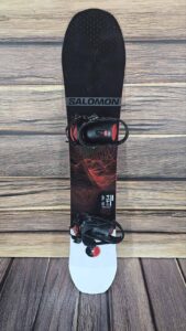 Snowbord SALOMON super8 154cm sa vezom